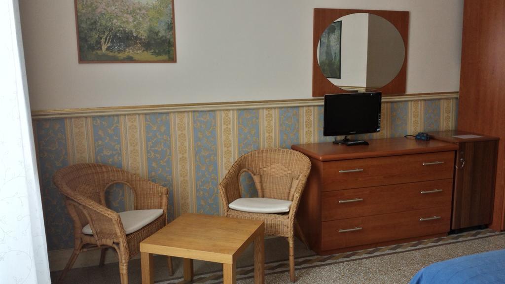 B&B La Bella Giuliana Рим Экстерьер фото